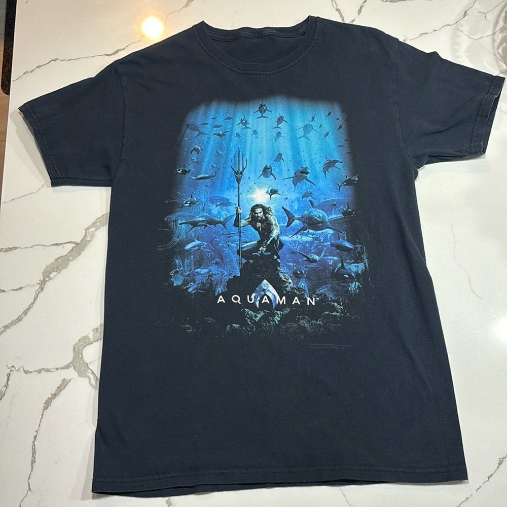 DC Comics Men’s Black Blue Aquaman Graphic Print Cotton T-Shirt Small Aqua Man